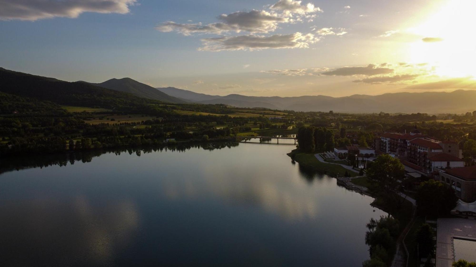 Pravets Lake Panorama Apartments מראה חיצוני תמונה