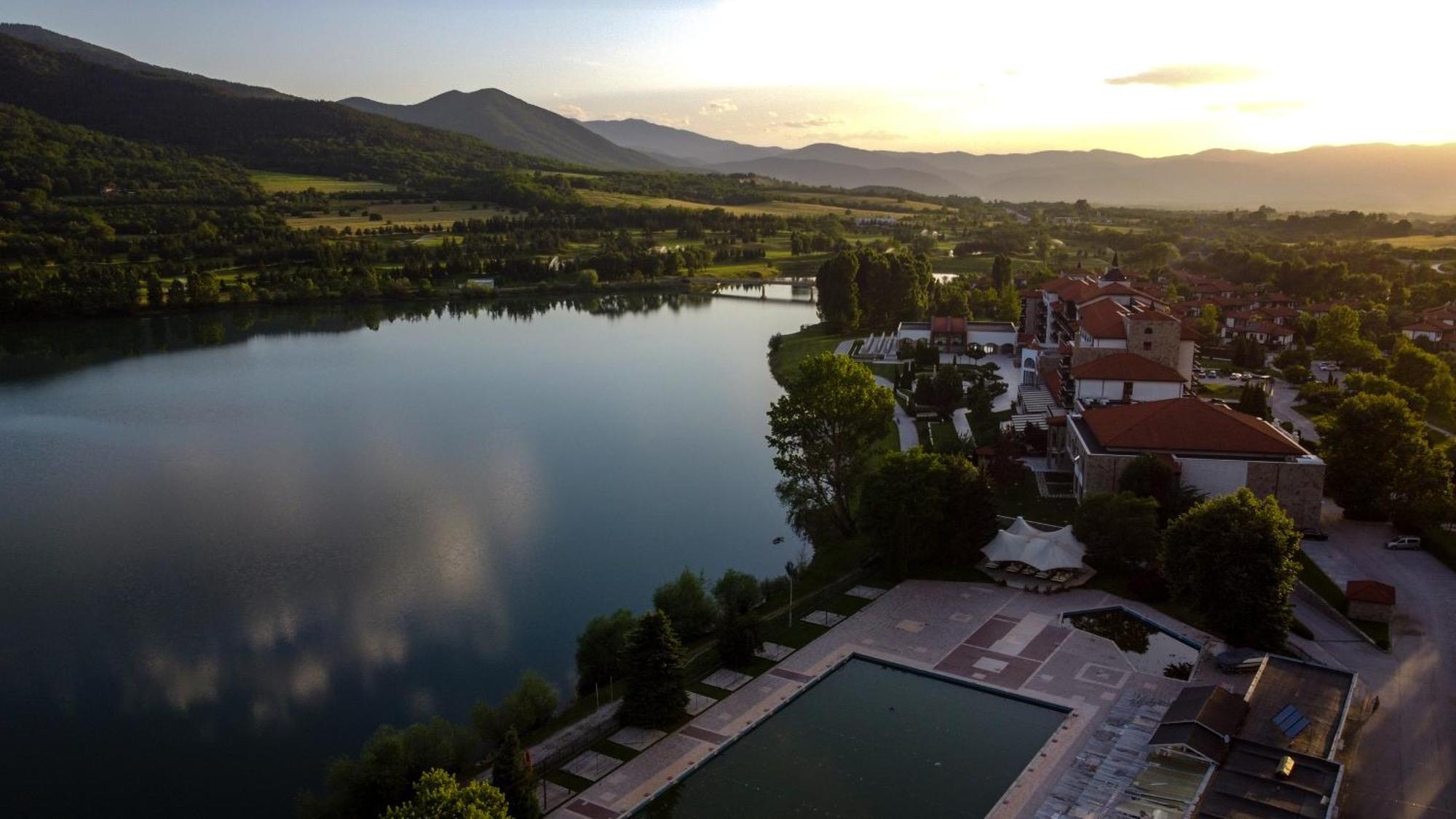 Pravets Lake Panorama Apartments מראה חיצוני תמונה