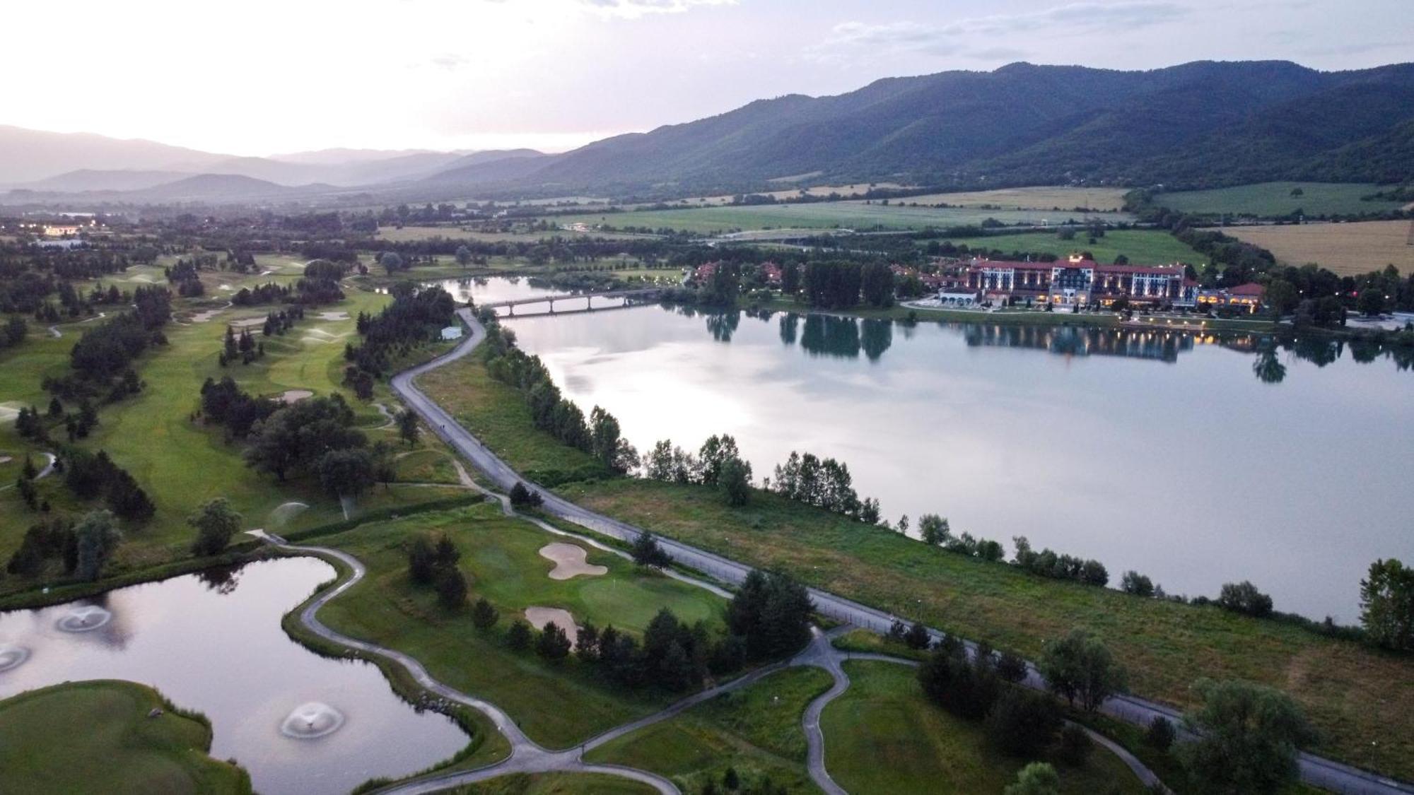 Pravets Lake Panorama Apartments מראה חיצוני תמונה