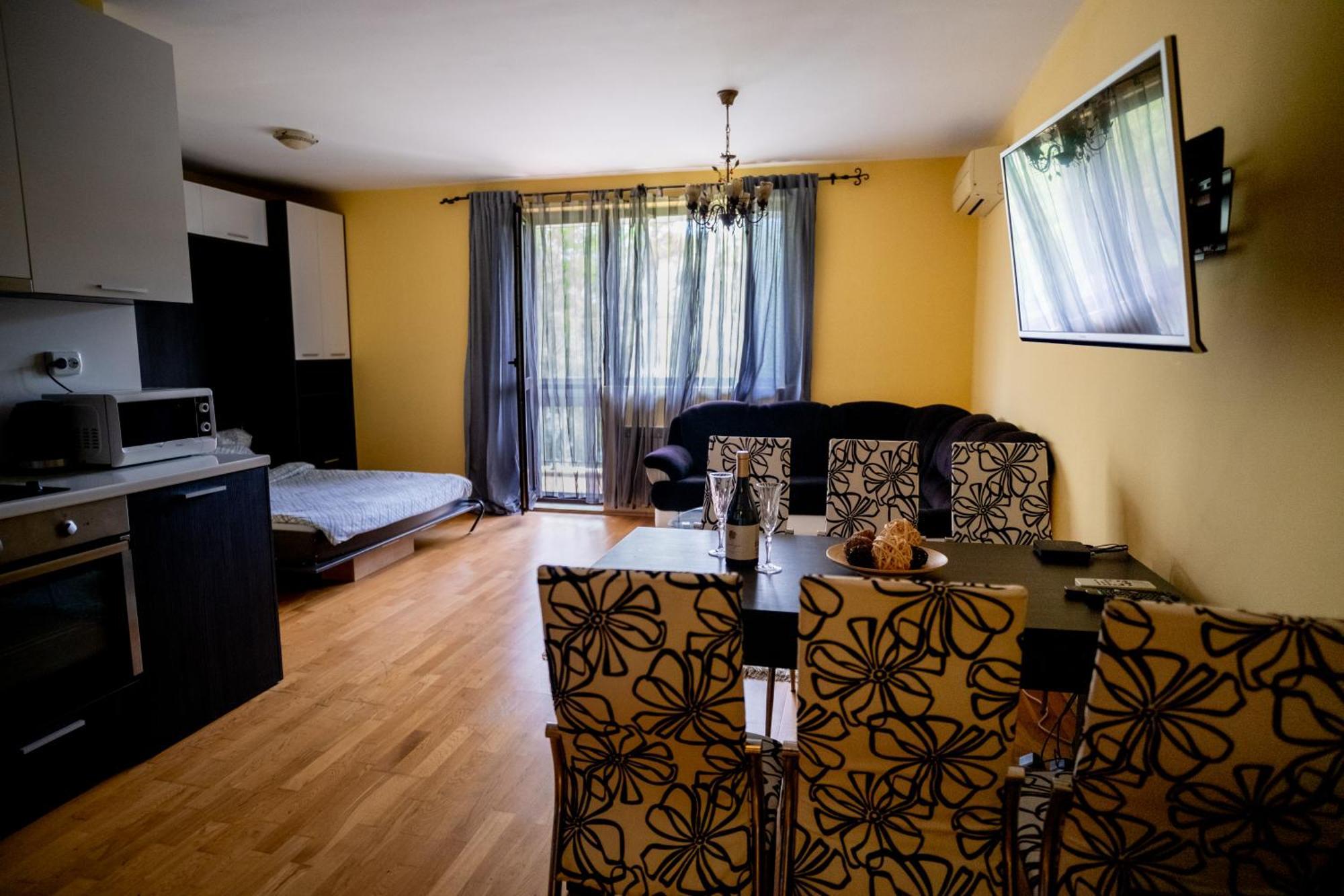 Pravets Lake Panorama Apartments מראה חיצוני תמונה
